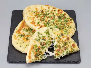Pan Queso con Ajo