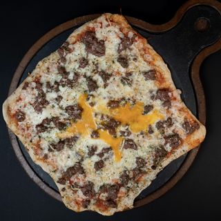 Pizza Boloñesa (Individual)