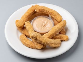 Tiras de pollo rebozadas