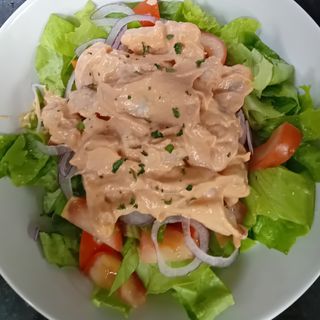 Ensalada de gambas