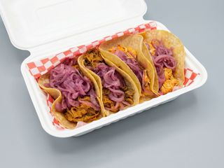 Tacos de Pollo Chilindron (4 Uds.)