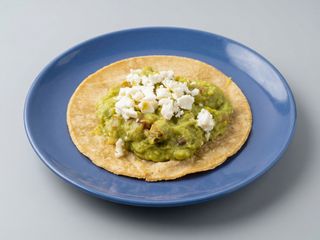 Tacos de Guacamole y Chicharrón (4 Uds.)