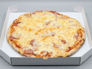 Pizza Vesuvio