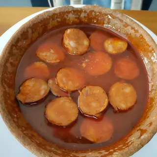 Ración De Cazuelita De Chorizo A La Sidra
