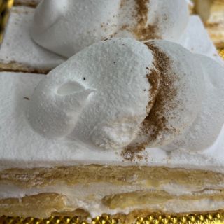 MILHOJA DE MERENGUE