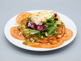 Ensalada De Rulo De Cabra