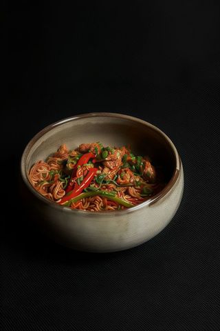 Noodles Dragon Spicy de pollo