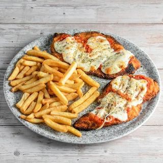 Milanesa De Ternera A La Napolitana