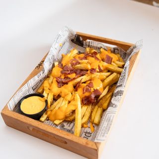 Patatas+Queso +bacon halal