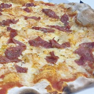 Pizza Serrano (Mediana)