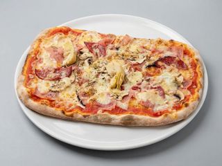 Pizza 4 Estaciones (Mediana)