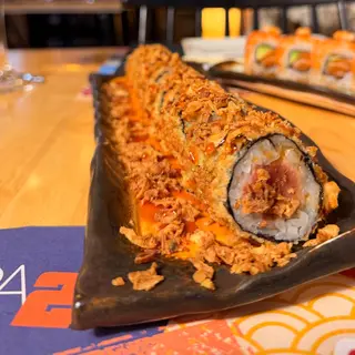 Roll Futomaki De Tuna Croc (10 Pzs.)