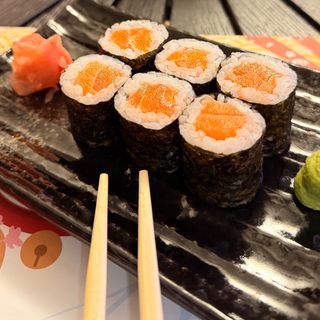 Roll Hossomaki De Salmón Maki (6 Pzs.)