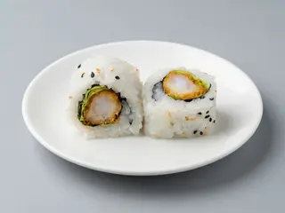 M-27 California de tempura de langostino