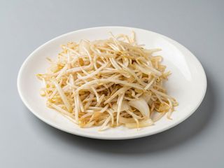 Brotes De Soja Salteados