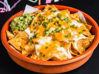 Nachos con queso