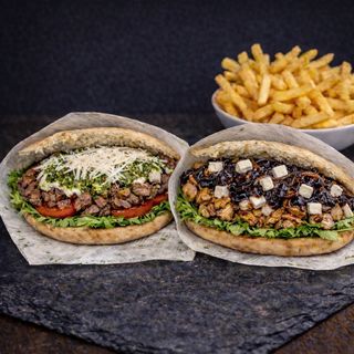 2 Makarritos + Patatas