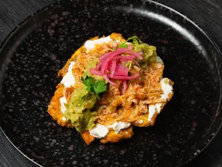 PATACON DE POLLO DE MECHADO