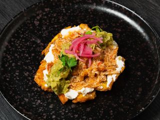 PATACON DE POLLO DE MECHADO