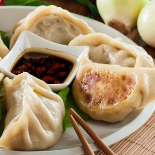 506A-Gyozas pollo fritas  5uds