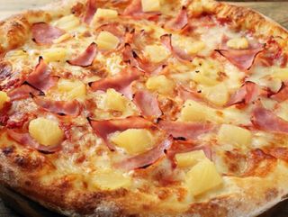 Pizza Hawaiana