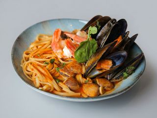TAGLIATELLE FRUTTI DI MARE 