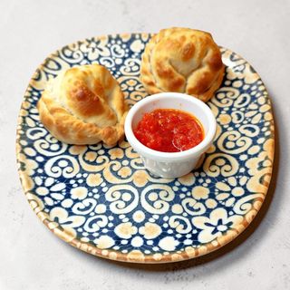 Empanada Al Horno De Queso Azul