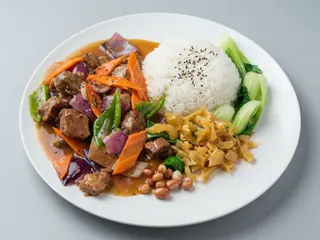 Gai Fan De Cerdo