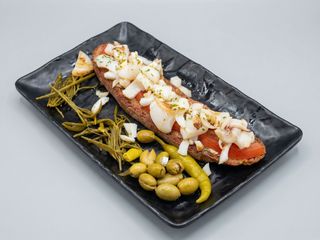 PA AMB OLI SOBRASADA QUESO