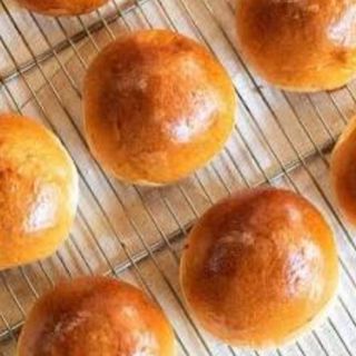 Mini brioches (8 unidades).