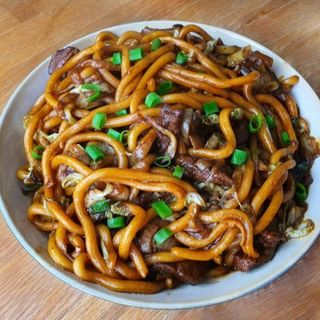 408.yaki udon de ternera