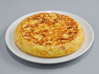 Tostada española tomate y tortilla de patata