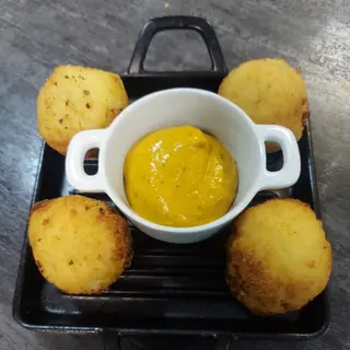 Takoyaki de pulpo mini bombas 4 uni