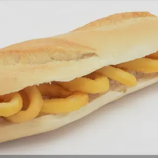 Bocadillo De Calamares Con Mayonesa