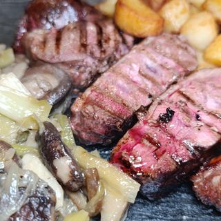 Magret d'ànec a la brasa