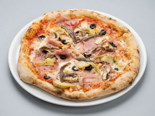 Pizza Capricciosa