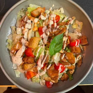 Cesar salad con pollo