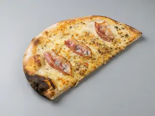 Pizza Carbonara (Media Luna)