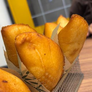 Empanada queso llanero y plátano maduro