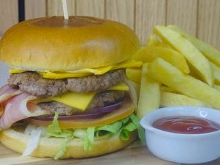 La Marina Doble Smash burger