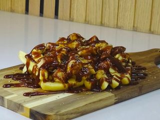 Raxo Mixto Cerdo-Pollo & Patatas al estilo belga