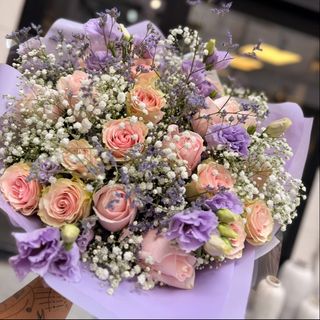 Bouquet Lisianthus and Roses