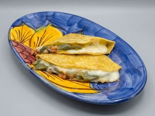 Quesadilla Nopal Con Chorizo, sin gluten 