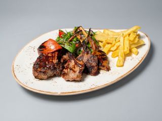 Plato Castaletas