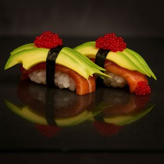 Nigiri Salmón Aguac. Tobiko 