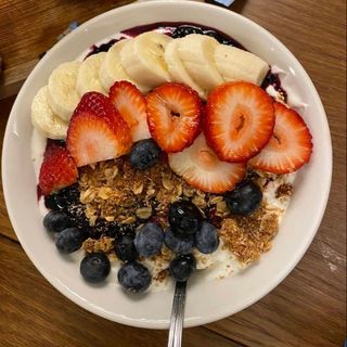 Fruit & Granola Bowl