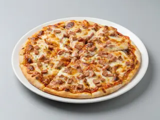 Pizza Salami (28 cm.)