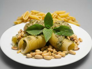 Pesto Con Pasta Rellena