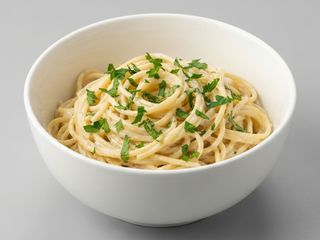 Aglio E Olio Con Pasta Fresca