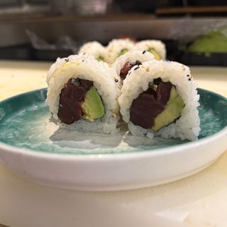 Uramaki atún (8uds)